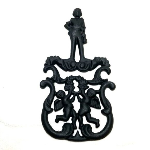 Vtg Cast Iron Trivet Wall Decor John Zimmerman Harner JZH Cupid Cherubs Black - Picture 1 of 7